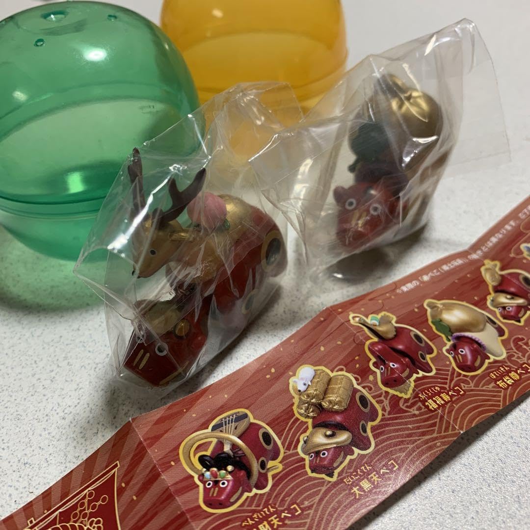 こけし人形4体＋赤べこセット Amazon.co.jp: 赤ベコガチャ 赤べこ 神獣ベコたち 七福神編の改